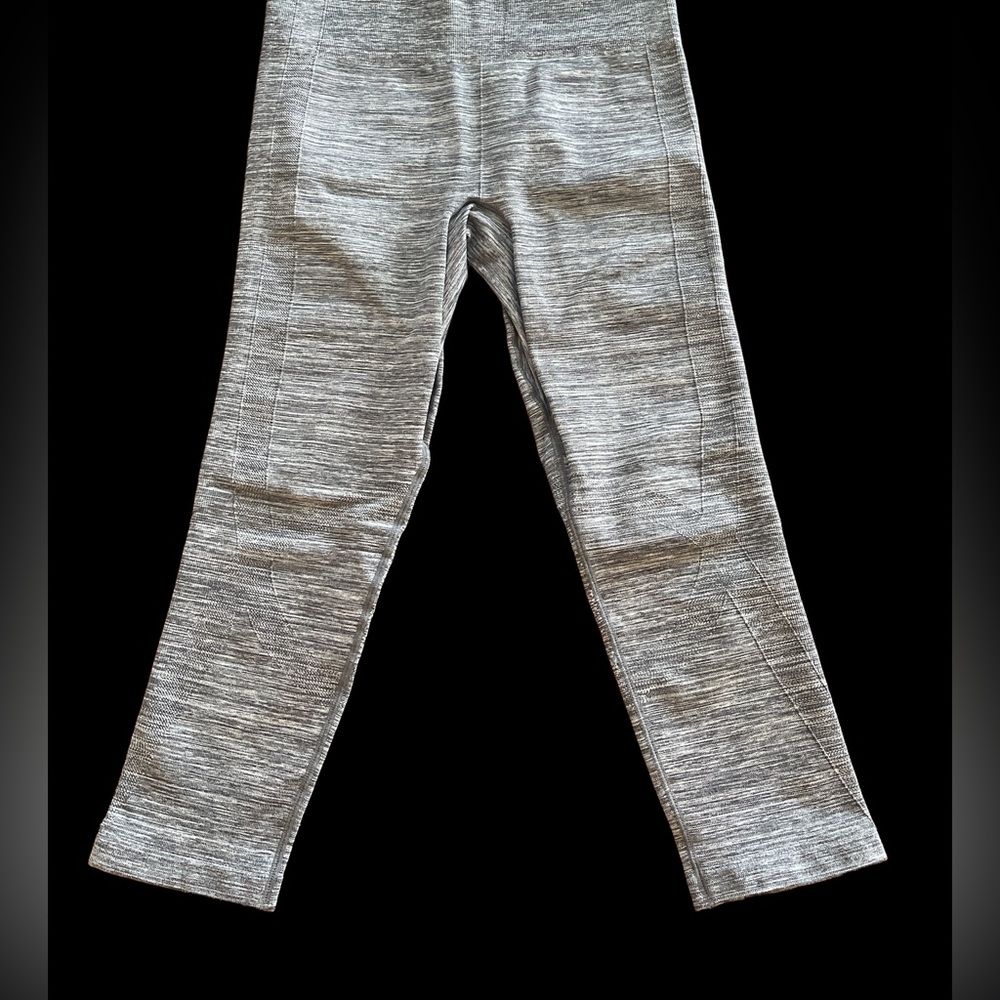 Under Armour Gray Girls Leggings Heatgear Compression